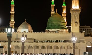 Economy Ramzan Umrah Package (18 Days)
